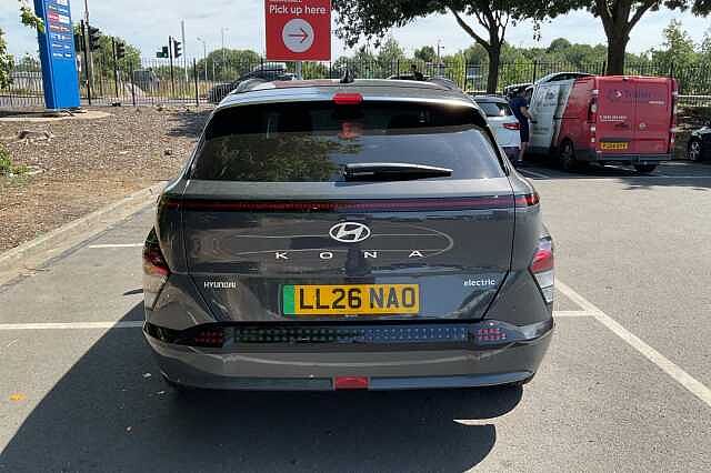 Hyundai KONA 160kW Advance 65kWh 5dr Auto Grey
