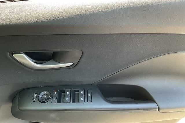 Hyundai KONA 160kW Advance 65kWh 5dr Auto Grey