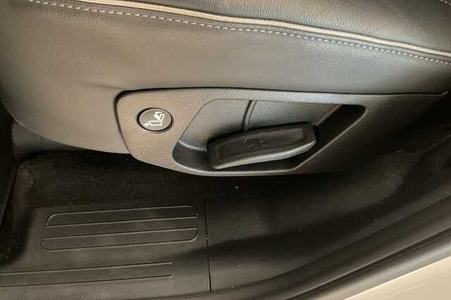 Hyundai SANTA FE 1.6 TGDi Plug-in Hybrid Ultimate 5dr 4WD Auto
