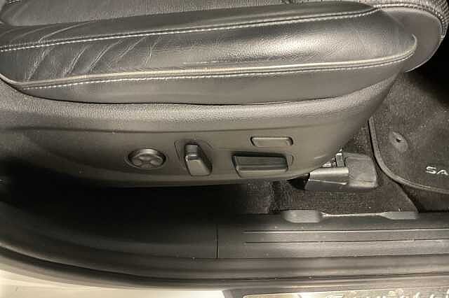 Hyundai SANTA FE 1.6 TGDi Plug-in Hybrid Ultimate 5dr 4WD Auto