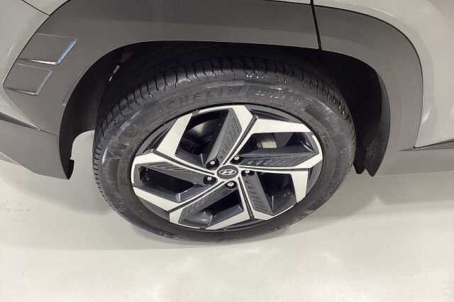 Hyundai TUCSON 1.6 TGDi Plug-in Hybrid Premium 5dr 4WD Auto