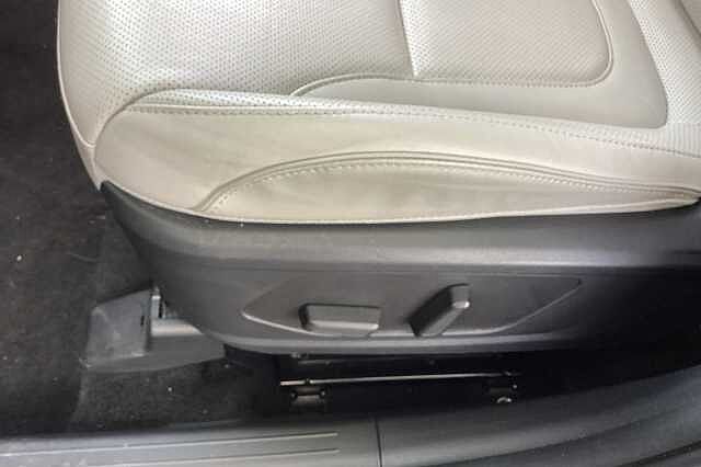Hyundai TUCSON 1.6 TGDi 48V MHD Ultimate 5dr 2WD DCT