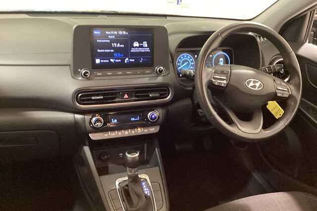 Hyundai KONA 1.6 GDi Hybrid SE Connect 5dr DCT Black