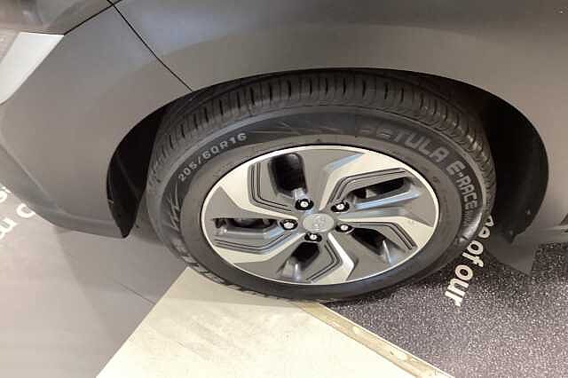Hyundai KONA 1.6 GDi Hybrid SE Connect 5dr DCT Black