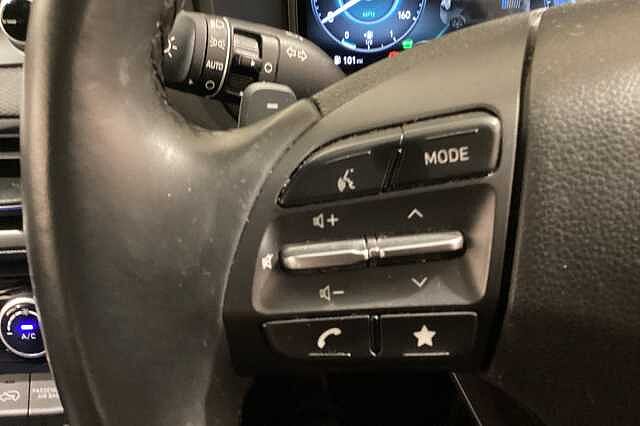 Hyundai KONA 1.6 GDi Hybrid SE Connect 5dr DCT Black