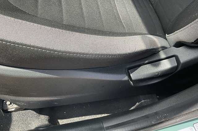 Hyundai I10 1.2 MPi Premium 5dr Auto Green
