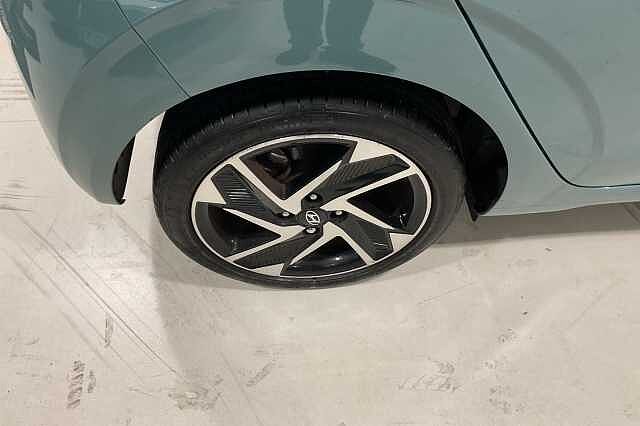 Hyundai i10 1.2 [79] Premium 5dr Auto [Nav]