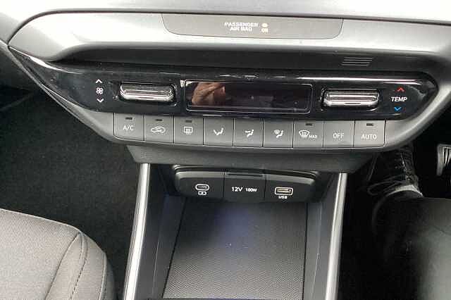 Hyundai i20 1.0T GDi Premium 5dr DCT Hatchback