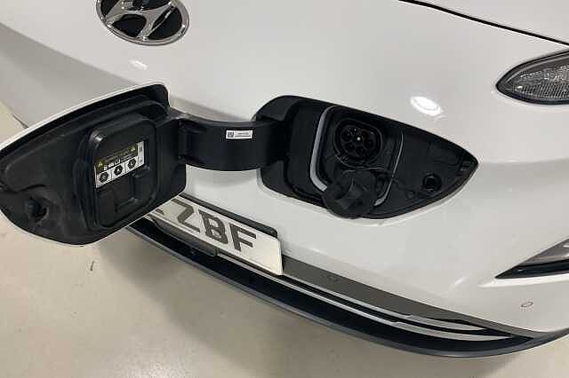 Hyundai KONA 150kW Premium 64kWh 5dr Auto