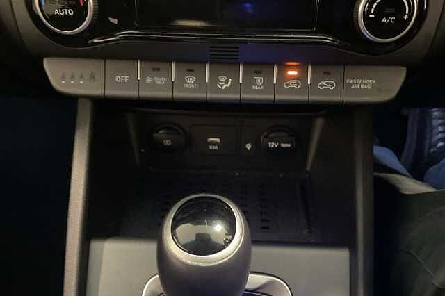 Hyundai KONA 1.6 GDi Hybrid Premium 5dr DCT