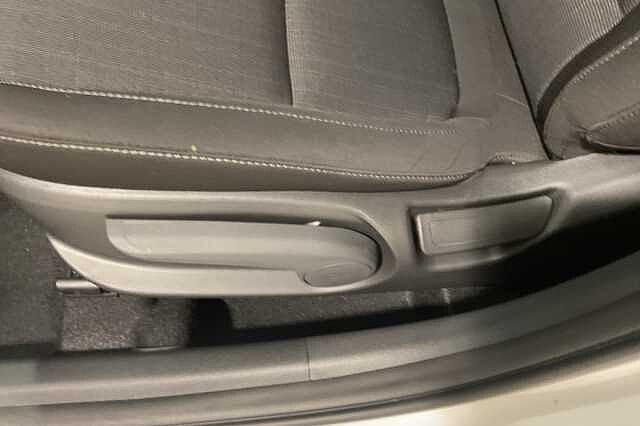 Hyundai KONA 1.6 GDi Hybrid Premium 5dr DCT