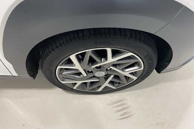 Hyundai KONA 1.6 GDi Hybrid Premium 5dr DCT