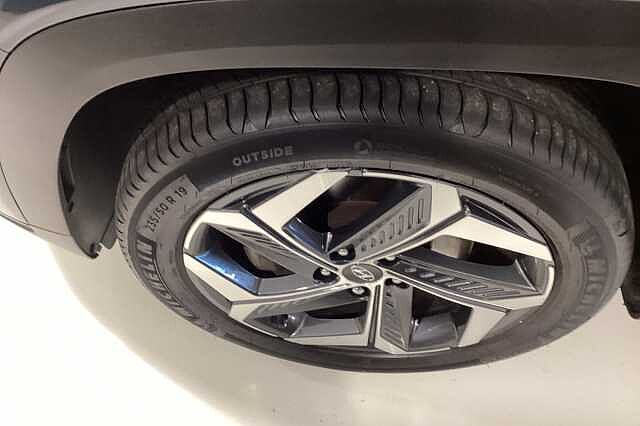 Hyundai TUCSON 1.6 TGDi Plug-in Hybrid Ultimate 5dr 4WD Auto
