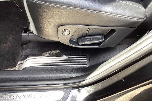 Hyundai SANTA FE 2.2 CRDi Premium SE 5dr 4WD Auto Black