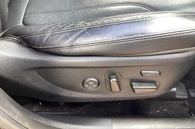 Hyundai SANTA FE 2.2 CRDi Premium SE 5dr 4WD Auto Black