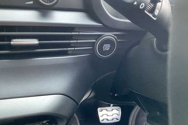 Hyundai BAYON 1.0 TGDi [90] Tech Line 5dr DCT Grey