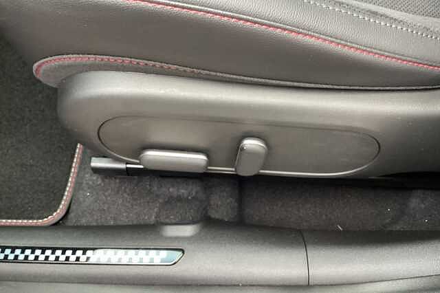 Hyundai KONA 160kW N Line S 65kWh 5dr Auto White