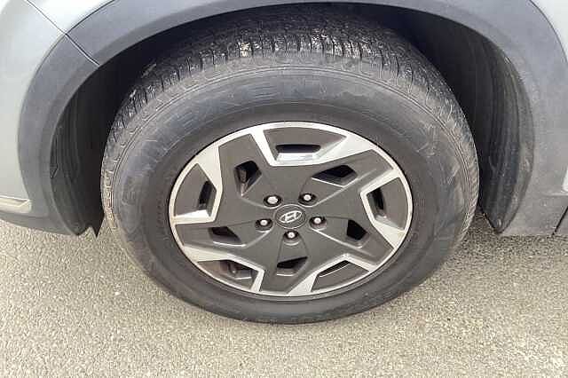 Hyundai SANTA FE 1.6 TGDi Hybrid Premium 5dr Auto Silver