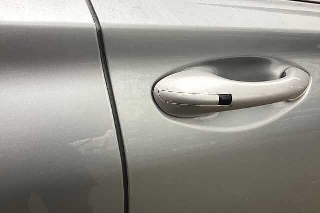 Hyundai SANTA FE 1.6 TGDi Hybrid Premium 5dr Auto Silver