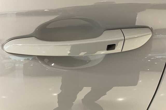Hyundai KONA 150kW Premium 64kWh 5dr Auto