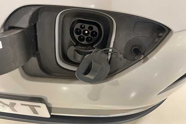 Hyundai KONA 150kW Premium 64kWh 5dr Auto