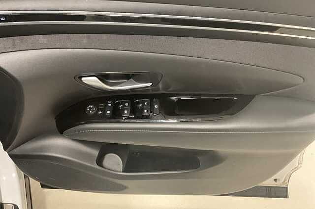 Hyundai TUCSON 1.6 TGDi Plug-in Hybrid Ultimate 5dr 4WD Auto