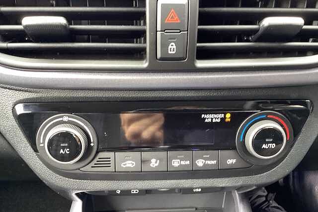 Hyundai I10 1.0 [63] Premium 5dr Auto [Nav] Black