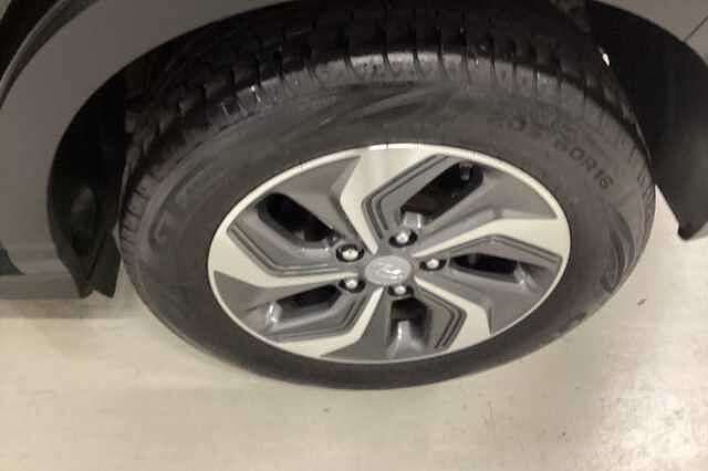 Hyundai KONA 1.6 GDi Hybrid SE Connect 5dr DCT Black