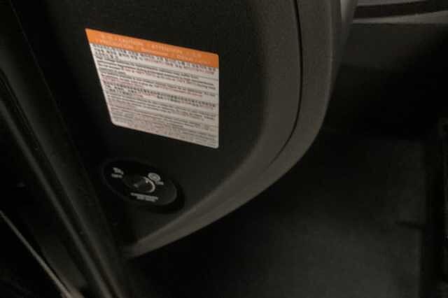 Hyundai KONA 1.6 GDi Hybrid SE Connect 5dr DCT Black