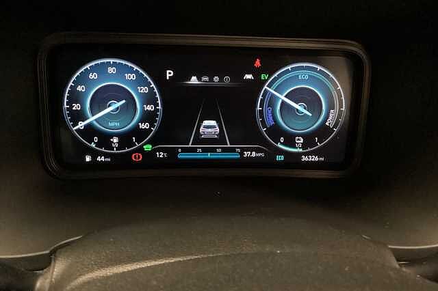 Hyundai KONA 1.6 GDi Hybrid SE Connect 5dr DCT Black