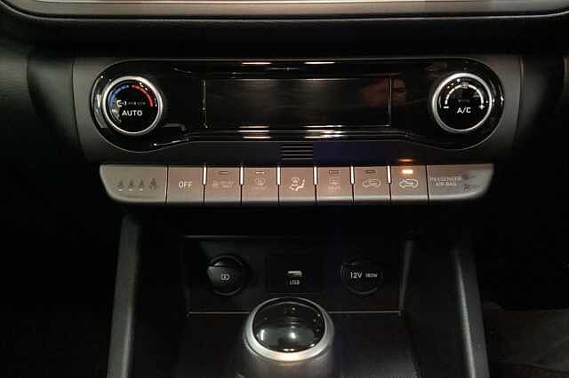 Hyundai KONA 1.6 GDi Hybrid SE Connect 5dr DCT Black