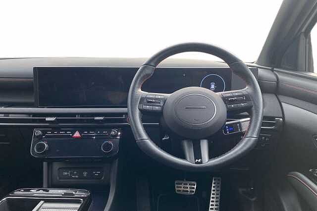 Hyundai TUCSON 1.6T Hybrid N Line 5dr Auto White