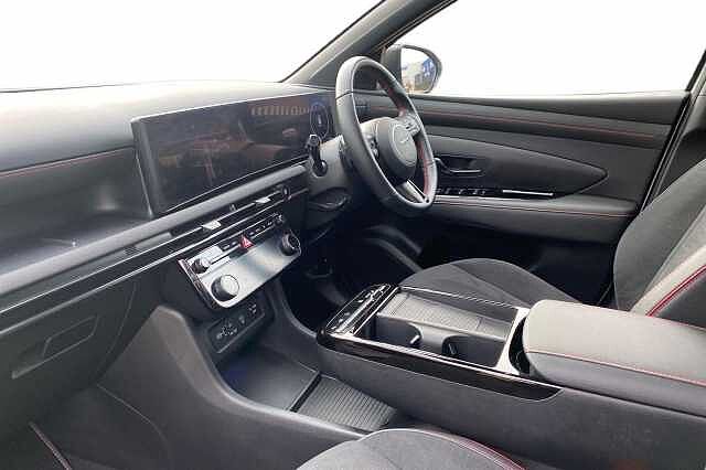 Hyundai TUCSON 1.6T Hybrid N Line 5dr Auto White
