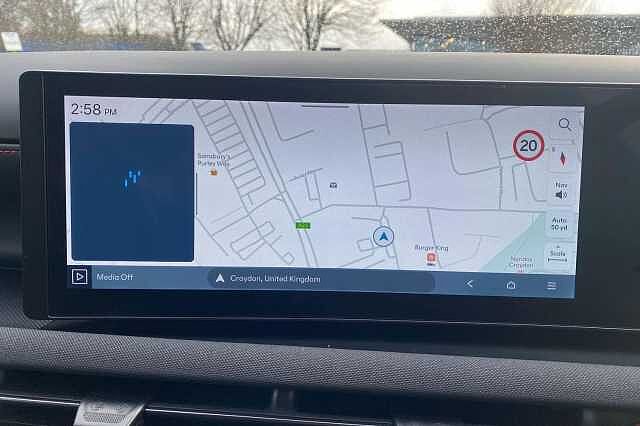 Hyundai TUCSON 1.6T Hybrid N Line 5dr Auto White