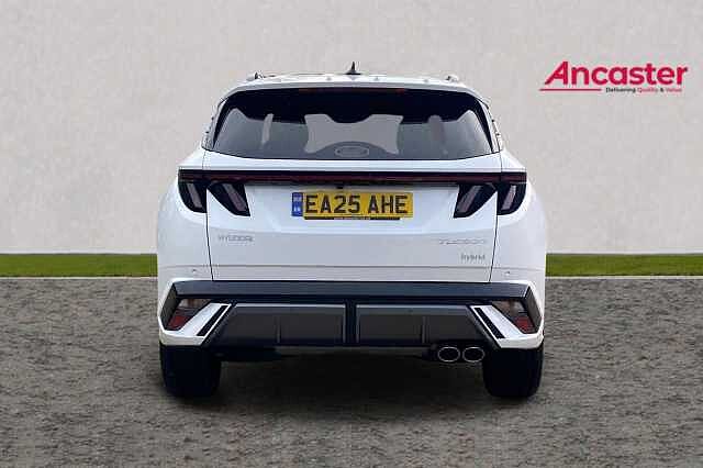 Hyundai TUCSON 1.6T Hybrid N Line 5dr Auto White