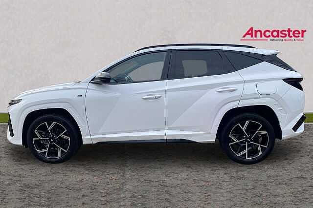 Hyundai TUCSON 1.6T Hybrid N Line 5dr Auto White