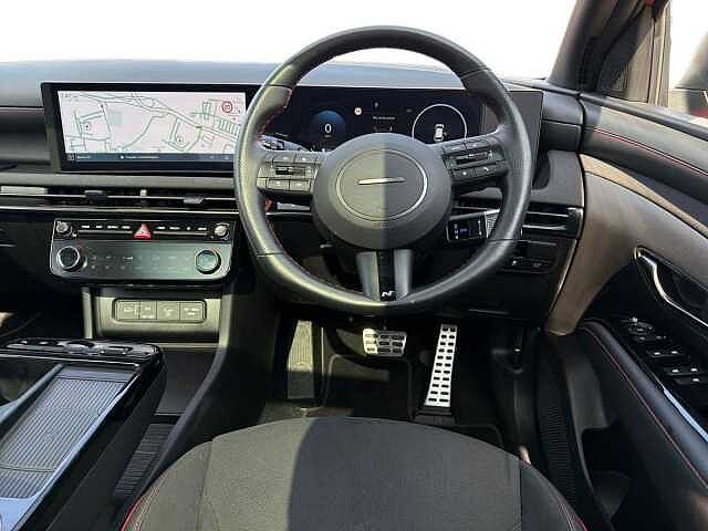 Hyundai TUCSON 1.6T Hybrid N Line S 5dr Auto Red