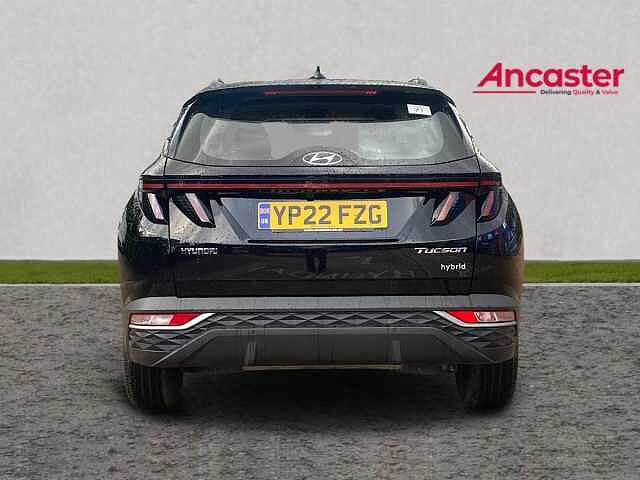 Hyundai TUCSON 1.6 TGDi Hybrid 230 SE Connect 5dr 2WD Auto Black
