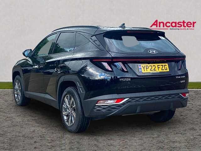 Hyundai TUCSON 1.6 TGDi Hybrid 230 SE Connect 5dr 2WD Auto Black