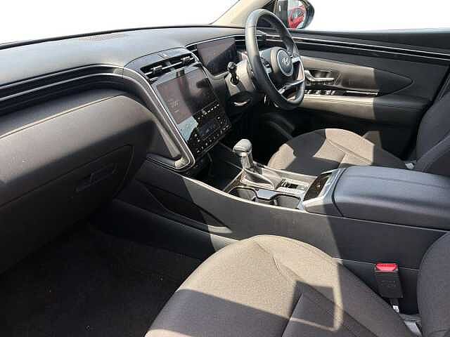 Hyundai TUCSON 1.6 TGDi 48V MHD SE Connect 5dr 2WD DCT