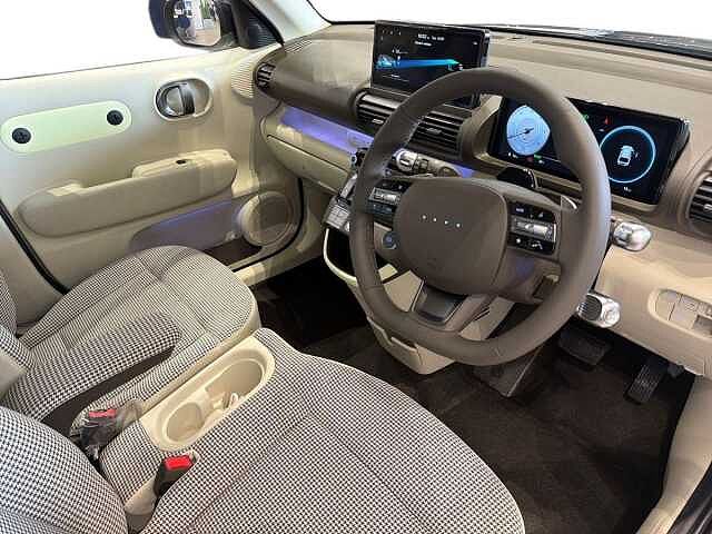 Hyundai INSTER 85kW 02 49kWh 5dr Auto