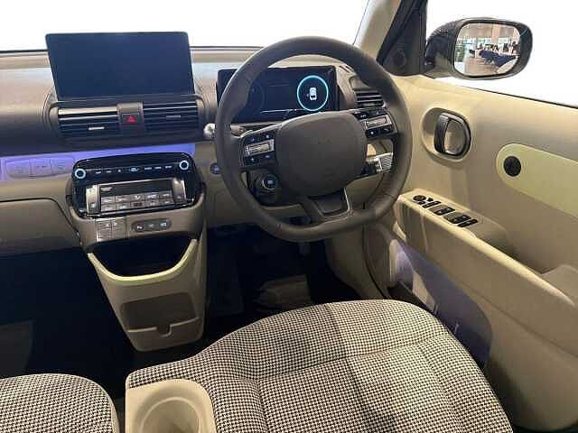 Hyundai INSTER 85kW 02 49kWh 5dr Auto