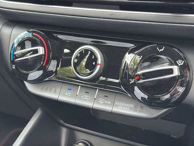 Hyundai KONA 1.0 TGDi 48V MHEV SE Connect 5dr