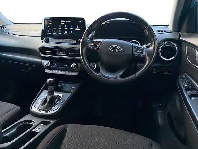 Hyundai KONA 1.6 GDi Hybrid Premium 5dr DCT Dive blue