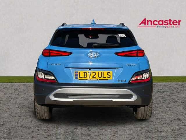 Hyundai KONA 1.6 GDi Hybrid Premium 5dr DCT Dive blue