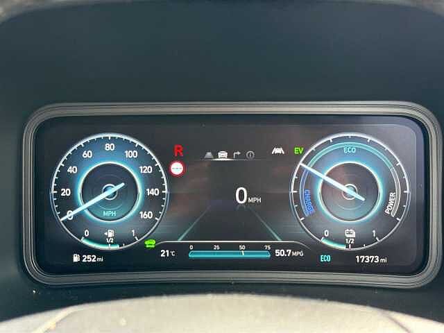 Hyundai KONA 1.6 GDi Hybrid Ultimate 5dr DCT Pearl - Pulse red