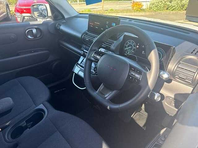 Hyundai INSTER Long Range 49kWh 02 SUV 5dr Electric Auto (115 ps)