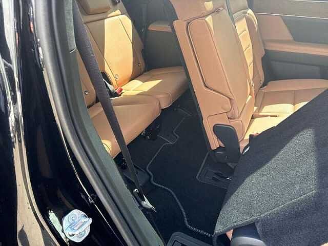 Hyundai SANTA FE 1.6T Ultimate SUV 5dr Petrol Hybrid Auto Euro 6 (s/s) (7Seat) (239 ps) Abyss Black