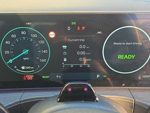Hyundai SANTA FE 1.6 T-GDi 13.8kWh Ultimate SUV 5dr Petrol Plug-in Hybrid Auto 4WD Euro 6 (s/s) ( Creamy White