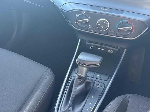 Hyundai i20 1.0 T-GDi Advance Hatchback 5dr Petrol DCT Euro 6 (s/s) (100 ps)
